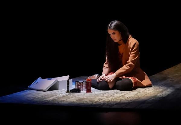 La mañana debe seguir gris