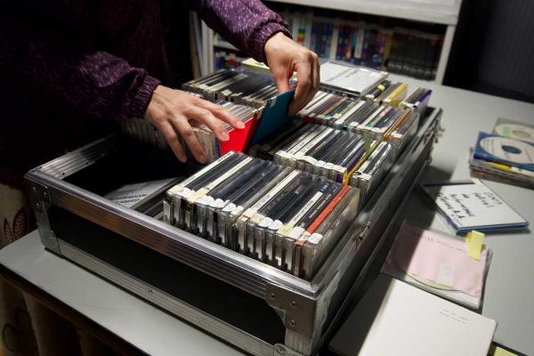 Pluri-Sonoridades: resonancias desde una escucha relacional