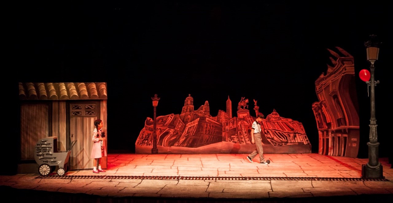 Emilia y su globo rojo llegan al Teatro del Bosque Julio Castillo