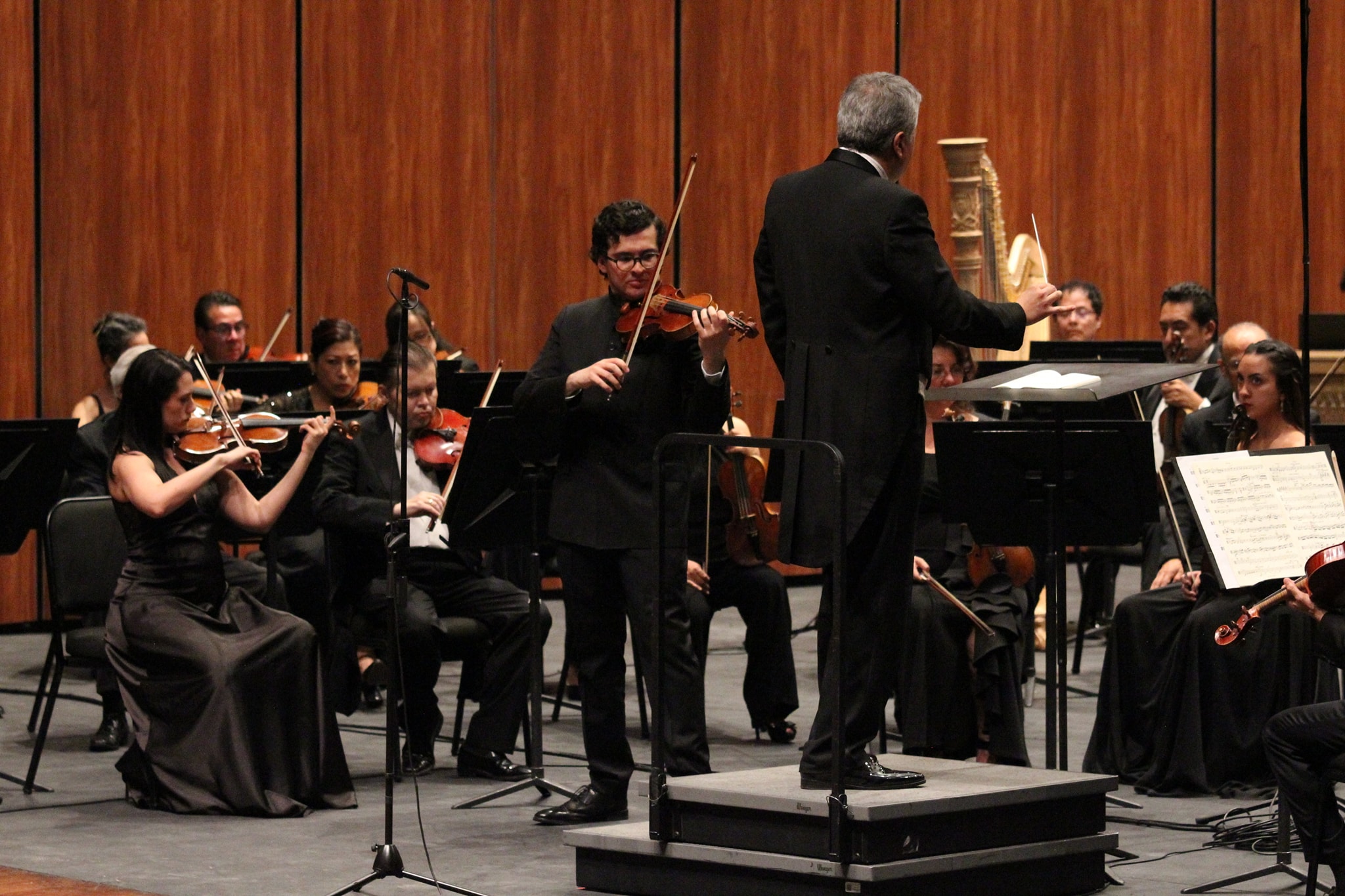 La Orquesta Sinfónica Nacional Cautivó Al Público Con Las Obras De ...